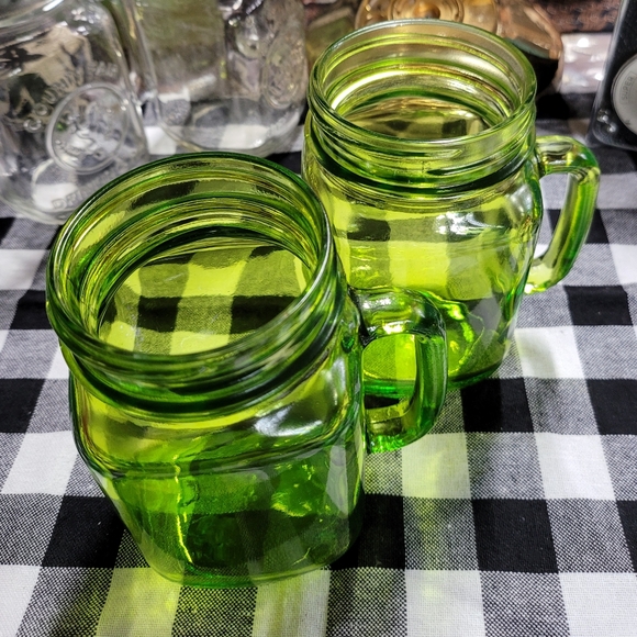 2 Mason Jars w/ Handle Green - Picture 3 of 6